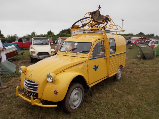 rencontre 2cv lavaré