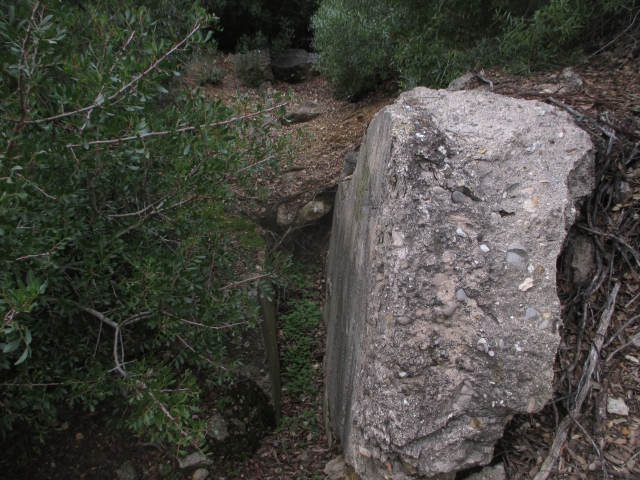 Lgn 030 Preignes : Batterie de l'aérodrome Béziers-Vias Akp4qp